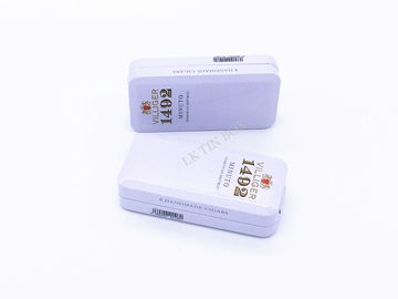 China Kleiner Rechteck-Zigaretten-Zinn-Kasten für 20 Stöcke mit der Prägung und Metalleinsatz fournisseur